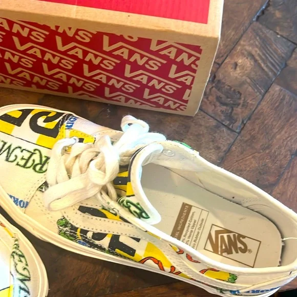 COPY - NWT Vans “Old School Tape” Sneakers Women’s 8, Men’s 6.5 New with Tag & … - Picture 11 of 14